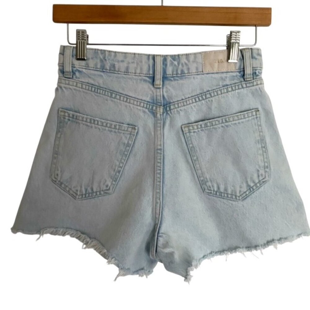 Zara Light Wash High Rise Jean Shorts 0 - Picture 3 of 3